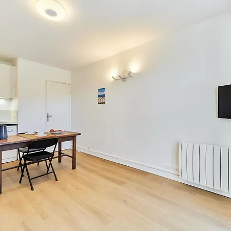 Apartamento Le Patio By Interhome Courseulles-sur-Mer